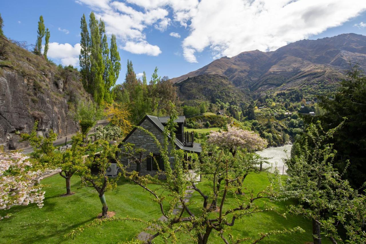 Trelawn Riverside Cottages Queenstown Exterior photo